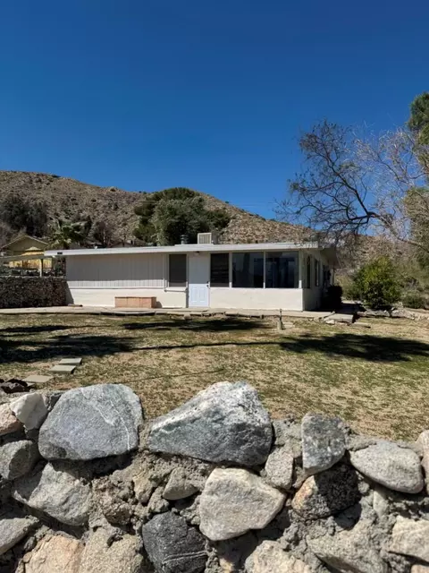 49074 Mojave Dr, Morongo Valley, CA 92256
