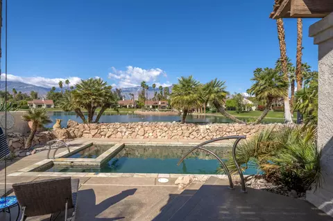 10122 Lakeview Dr, Rancho Mirage, CA 92270