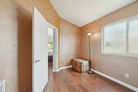 Bedroom - 29358 Silverfern Pl, Highland, CA 92346 photo 4 of 6