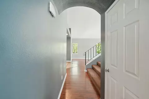 Entry Way - 29358 Silverfern Pl, Highland, CA 92346 photo 3 of 9