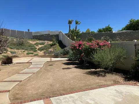 Exterior - 29358 Silverfern Pl, Highland, CA 92346 photo 21 of 27