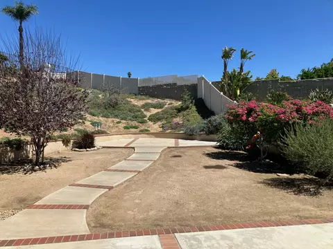 Exterior - 29358 Silverfern Pl, Highland, CA 92346 photo 22 of 27