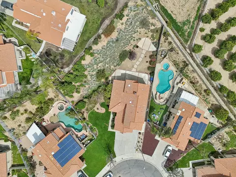 View/Area - 29358 Silverfern Pl, Highland, CA 92346 photo 4 of 5