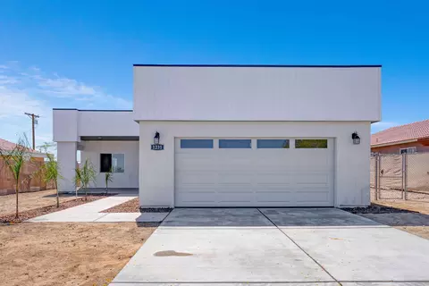 1231 Roselle Ave, Thermal, CA 92274