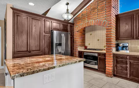 48386 Disney Dr, Indio, CA 92201 photo 11