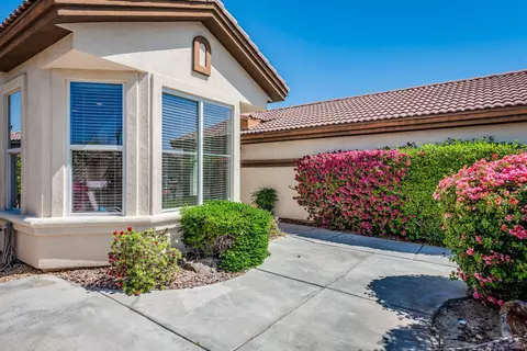 80458 Glen Eagles Ct, Indio, CA 92201 photo 2