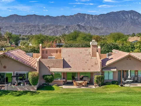 42438 Sand Dune Dr, Palm Desert, CA 92211