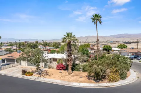 83606 Dillon Ave, Indio, CA 92201 photo 3