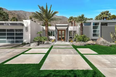 633 N Belardo Rd, Palm Springs, CA 92262
