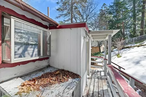 112 Zermat Dr, Crestline, CA 92325 photo 24
