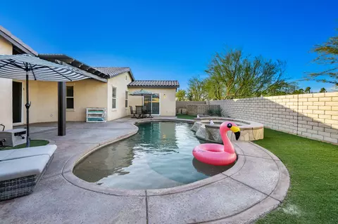 Exterior - 41335 Corte Nella Vita, Indio, CA 92203 photo 4 of 10