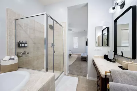 Bath - 41335 Corte Nella Vita, Indio, CA 92203 photo 5 of 5