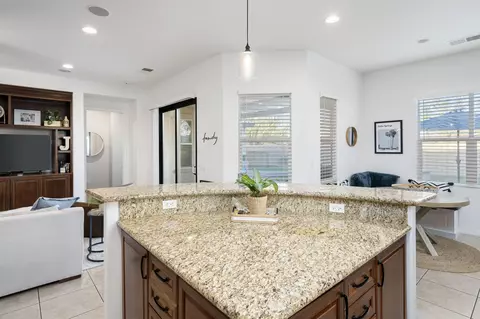 Kitchen - 41335 Corte Nella Vita, Indio, CA 92203 photo 3 of 4