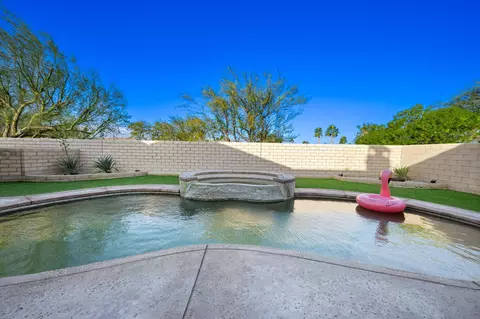 Exterior - 41335 Corte Nella Vita, Indio, CA 92203 photo 6 of 10