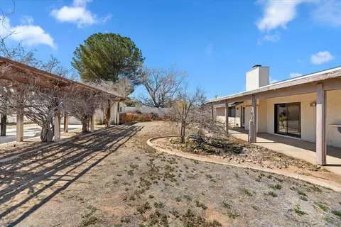 Exterior - 18447 Temecula Ave, Hesperia, CA 92345 photo 14 of 16