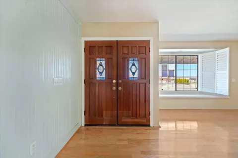 Entry Way - 18447 Temecula Ave, Hesperia, CA 92345 photo 2 of 3