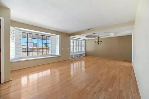 Living - 18447 Temecula Ave, Hesperia, CA 92345 photo 1 of 9