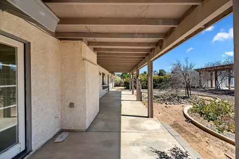 Exterior - 18447 Temecula Ave, Hesperia, CA 92345 photo 7 of 16