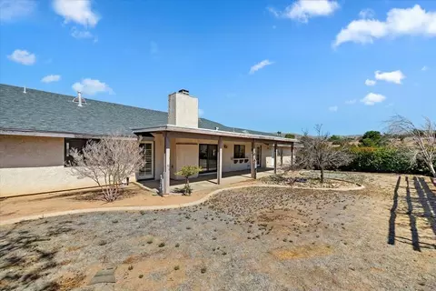 Exterior - 18447 Temecula Ave, Hesperia, CA 92345 photo 16 of 16