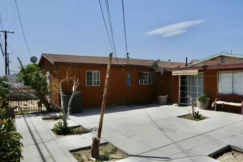 Exterior - 43884 Aztec St, Indio, CA 92203 photo 4 of 15