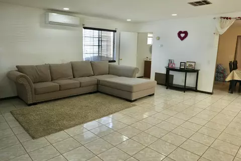 Living - 43884 Aztec St, Indio, CA 92203 photo 1 of 6