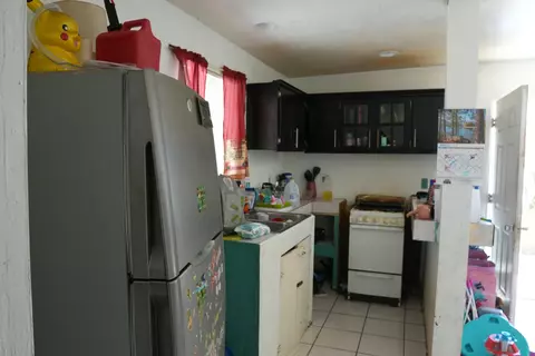 Kitchen - 43884 Aztec St, Indio, CA 92203 photo 8 of 8