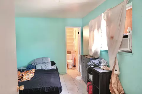 Bedroom - 43884 Aztec St, Indio, CA 92203 photo 5 of 5
