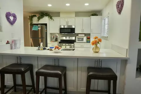Kitchen - 43884 Aztec St, Indio, CA 92203 photo 2 of 8