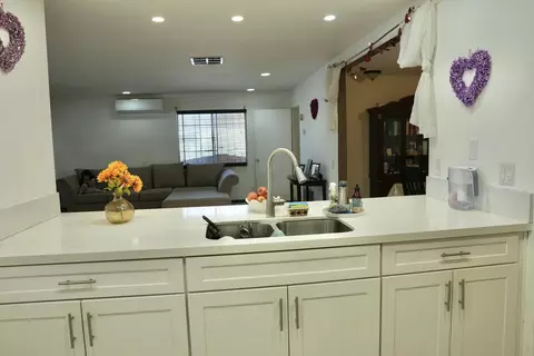 Kitchen - 43884 Aztec St, Indio, CA 92203 photo 3 of 8