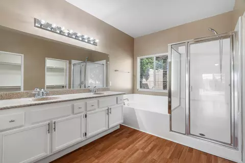 Bath - 83160 Shadow Hills Way, Indio, CA 92203 photo 1 of 3
