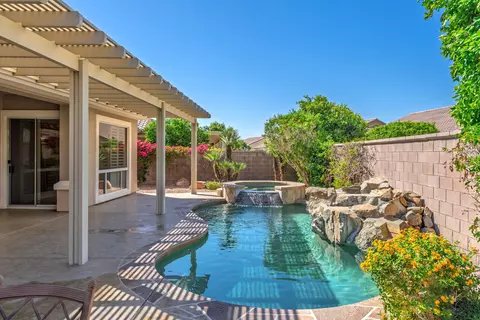 36411 Tallowood Dr, Palm Desert, CA 92211