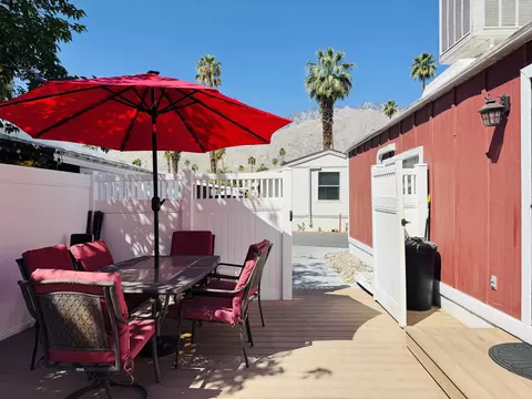 252 Raincloud St, Palm Springs, CA 92264