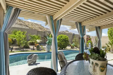 37369 Bankside Dr, Cathedral City, CA 92234