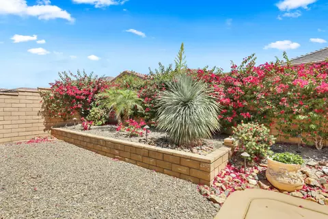 Exterior - 43670 Treviso Dr, Indio, CA 92203 photo 7 of 10