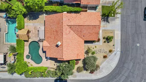 44250 Villeta Dr, La Quinta, CA 92253