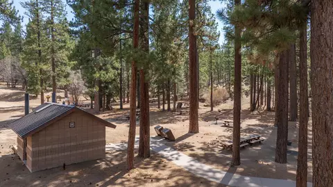 880 Edgemoor Rd, Big Bear Lake, CA 92315 photo 32