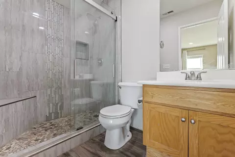 Bath - 41154 Stimson Ct, Indio, CA 92203 photo 3 of 3