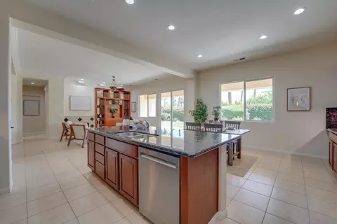 Kitchen - 48202 Chesapeake Pl, Indio, CA 92201 photo 3 of 6