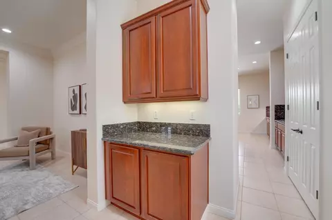 Entry Way - 48202 Chesapeake Pl, Indio, CA 92201 photo 4 of 10