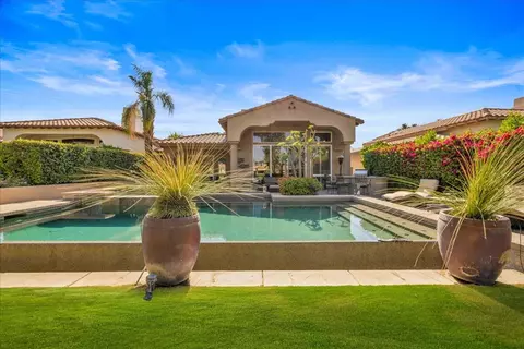 49540 Mission Dr W, La Quinta, CA 92253