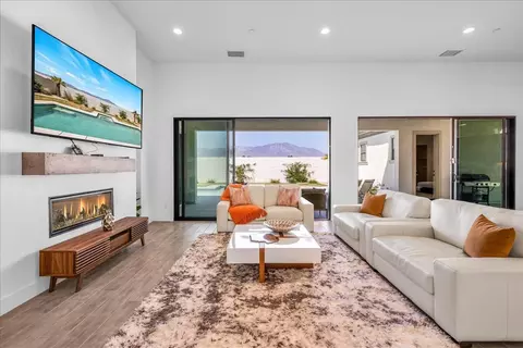 49901 Crescent Psge, Palm Desert, CA 92211