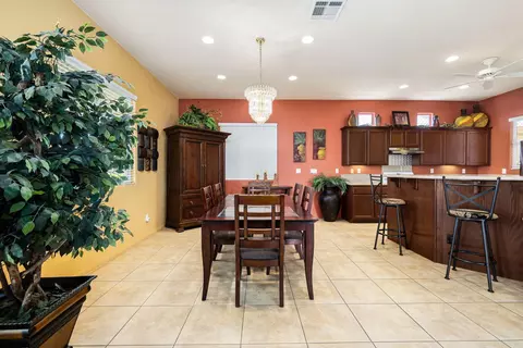 Dining - 49670 Wayne St, Indio, CA 92201 photo 2 of 2