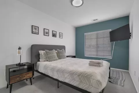 Bedroom - 80490 Paseo Tesoro, Indio, CA 92201 photo 5 of 5