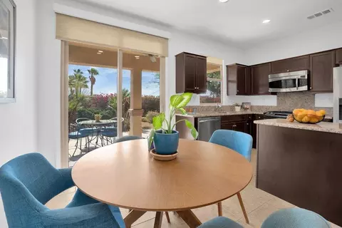 39910 Corte De Moda, Indio, CA 92203 photo 8