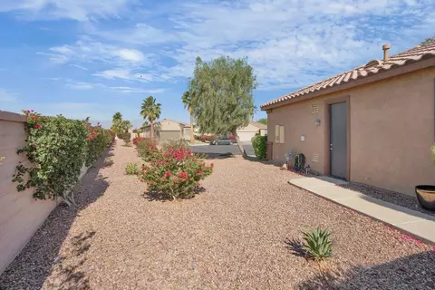 39910 Corte De Moda, Indio, CA 92203 photo 32