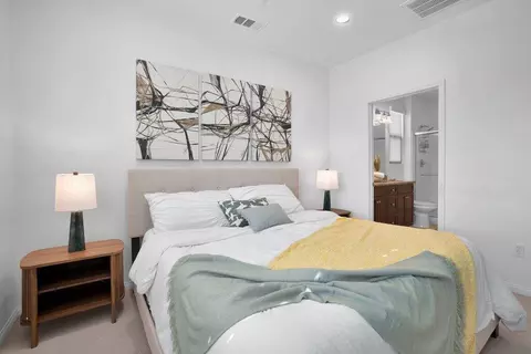 39910 Corte De Moda, Indio, CA 92203 photo 13
