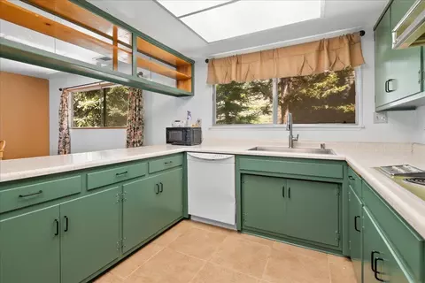 1080 Sequoia Dr, Big Bear City, CA 92314 photo 12