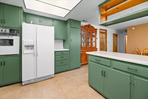 1080 Sequoia Dr, Big Bear City, CA 92314 photo 13