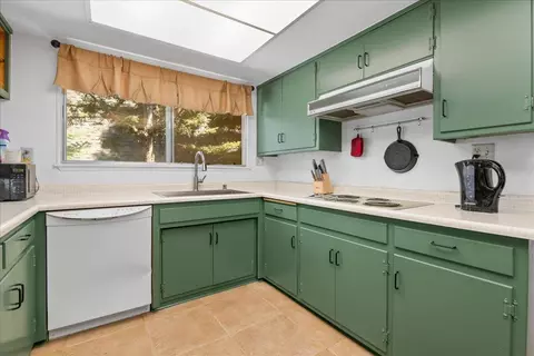 1080 Sequoia Dr, Big Bear City, CA 92314 photo 11