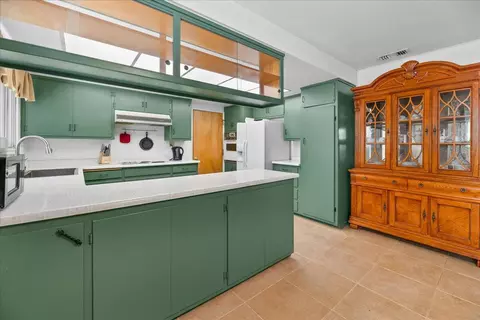1080 Sequoia Dr, Big Bear City, CA 92314 photo 10